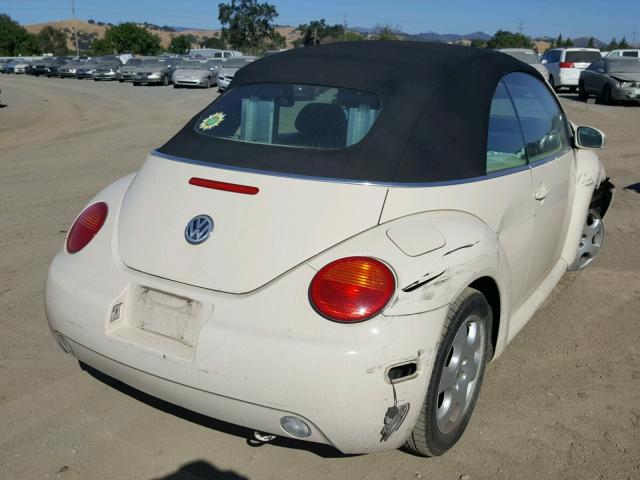 3VWCK21Y53M301885 - 2003 VOLKSWAGEN NEW BEETLE 米色 照片 4
