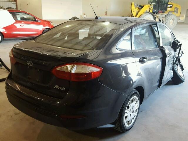 3FADP4AJ9EM234692 - 2014 FORD FIESTA S BLACK photo 4