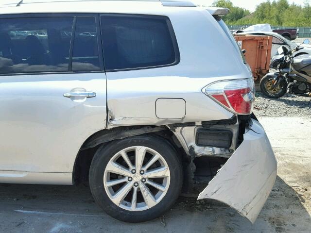 JTEBW3EH5A2040521 - 2010 TOYOTA HIGHLANDER SILVER photo 9