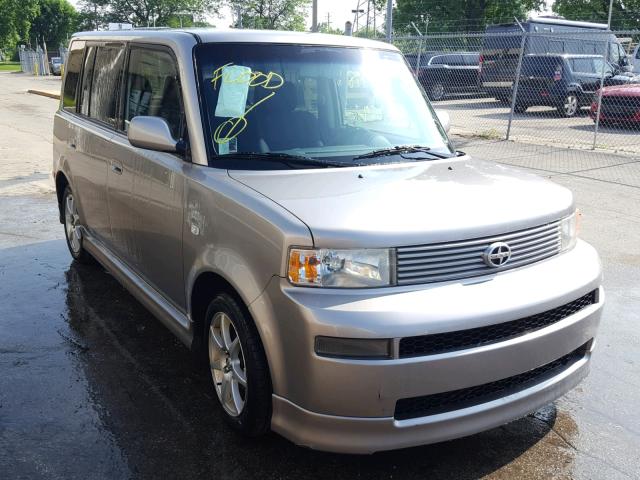 JTLKT334064110553 - 2006 TOYOTA SCION XB SILVER photo 1