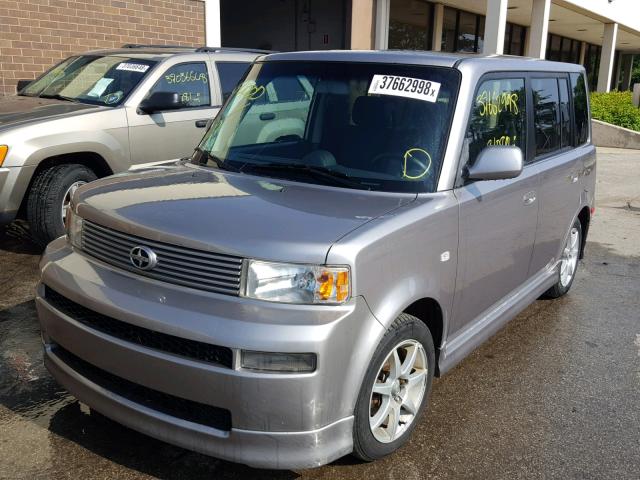 JTLKT334064110553 - 2006 TOYOTA SCION XB SILVER photo 2