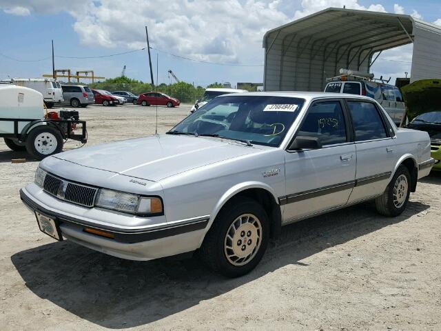 1G3AL54N1N6304697 - 1992 OLDSMOBILE CUTLASS CI SILVER photo 2