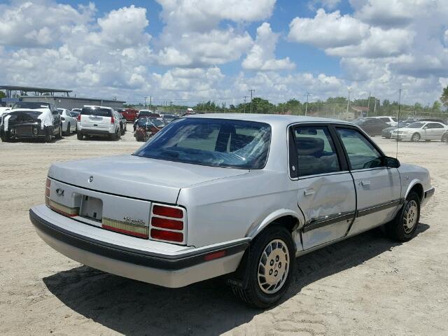 1G3AL54N1N6304697 - 1992 OLDSMOBILE CUTLASS CI SILVER photo 4