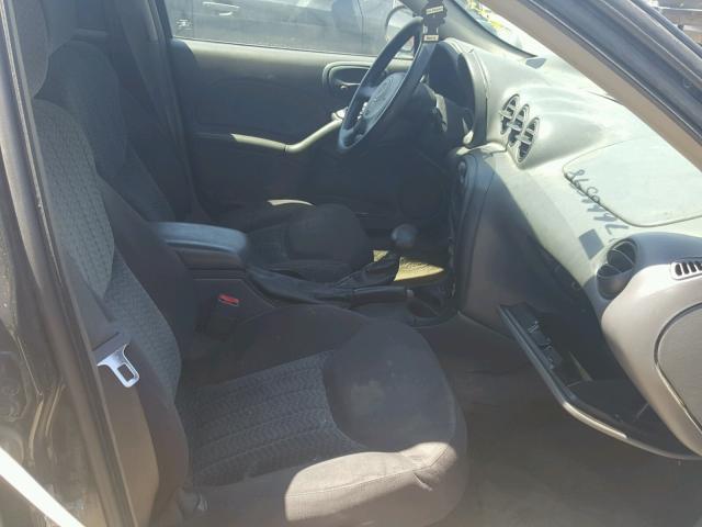 1G2NF52EX4M604989 - 2004 PONTIAC GRAND AM S BLACK photo 5