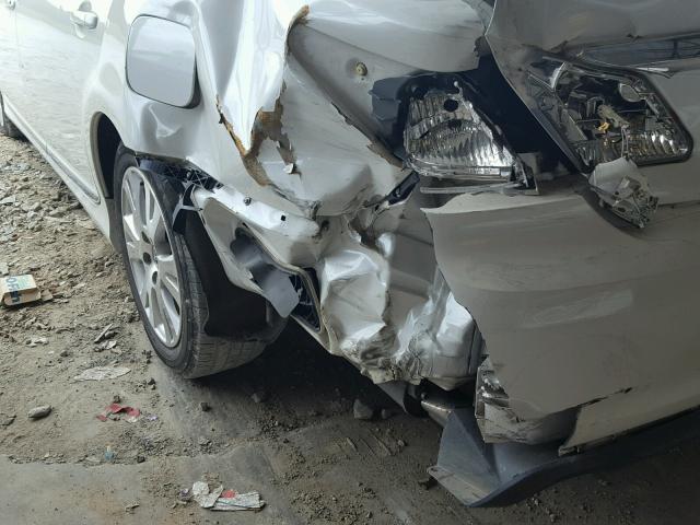 4T1BK3DB8BU386979 - 2011 TOYOTA AVALON BAS Weiß Foto 9