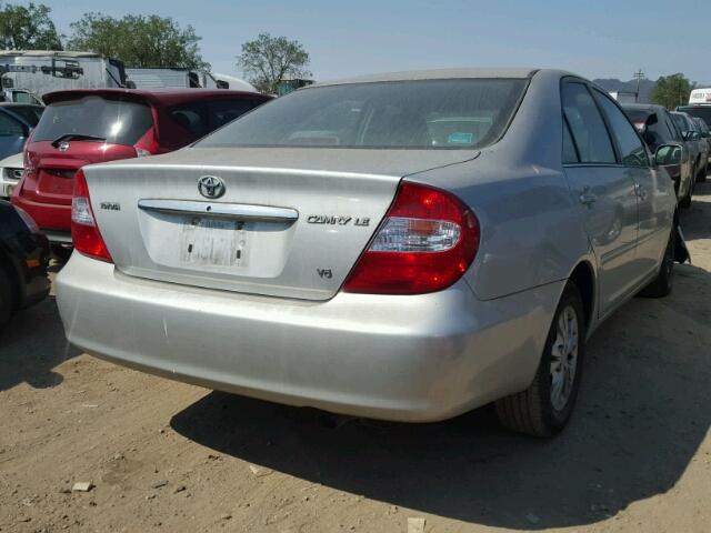4T1BF32K14U579114 - 2004 TOYOTA CAMRY LE SILVER photo 4