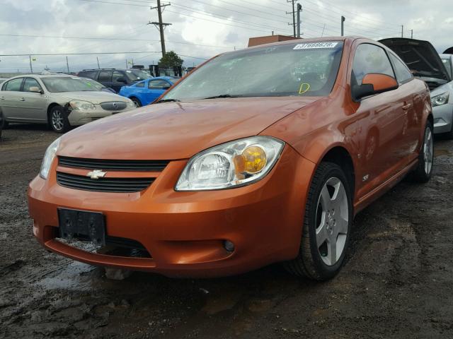 1G1AM15B367871038 - 2006 CHEVROLET COBALT SS ORANGE photo 2