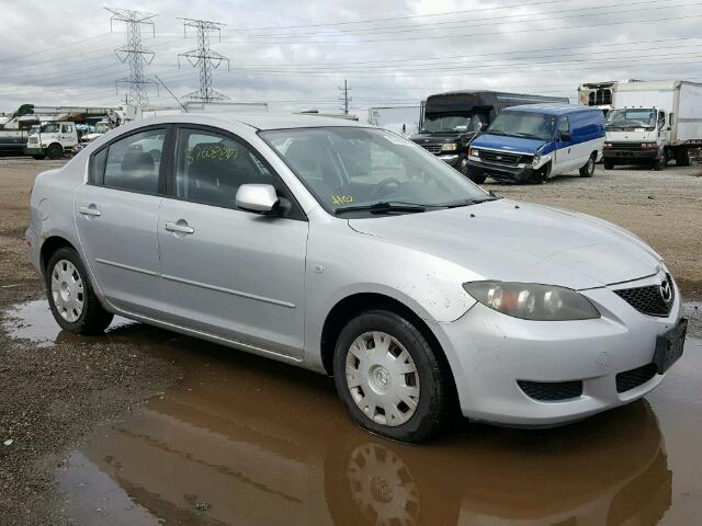 JM1BK12F941125542 - 2004 MAZDA 3 SILVER photo 1