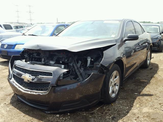 1G11B5SA3DF324198 - 2013 CHEVROLET MALIBU LS გრაფიტი ფოტო 2