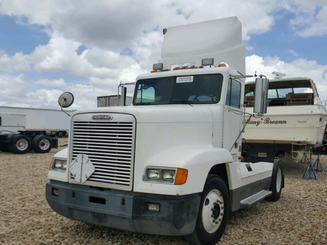 1FUWDMCA6WP950530 - 1998 FREIGHTLINER CONVENTION WHITE photo 2