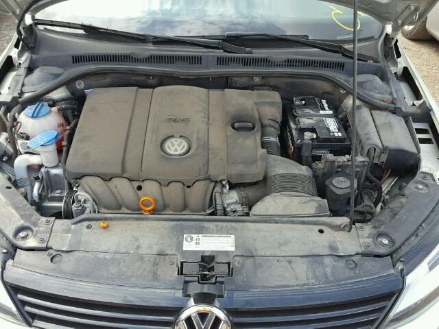 3VWDX7AJ2BM327722 - 2011 VOLKSWAGEN JETTA SE SILVER photo 7