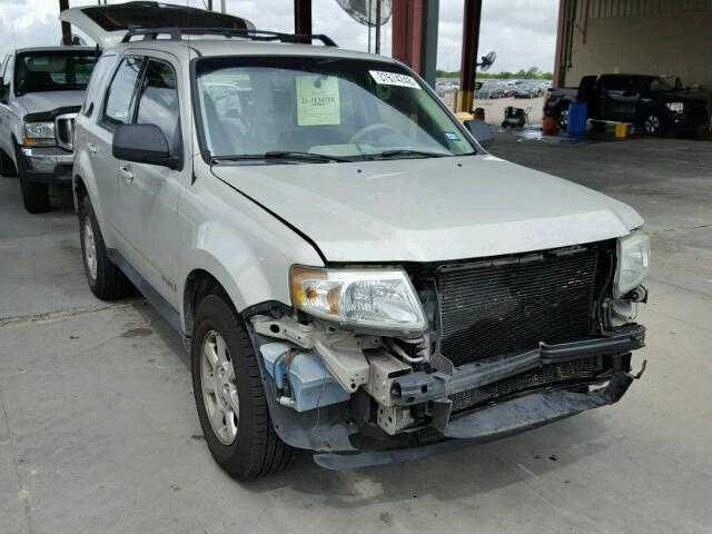 4F2CZ06188KM19295 - 2008 MAZDA TRIBUTE S CREAM photo 1