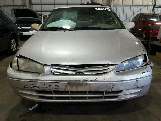 4T1BG22K1VU810280 - 1997 TOYOTA CAMRY CE BEIGE photo 9