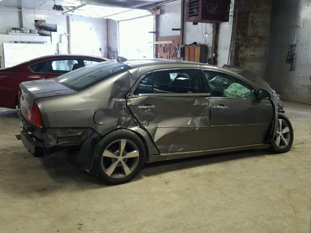 1G1ZC5E02CF173338 - 2012 CHEVROLET MALIBU 1LT თაფლისფერი ფოტო 9