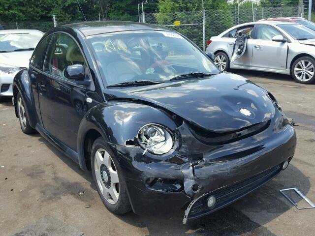 3VWCD21C1YM436674 - 2000 VOLKSWAGEN NEW BEETLE 黑色 照片 1