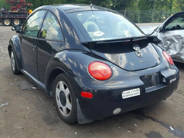 3VWCD21C1YM436674 - 2000 VOLKSWAGEN NEW BEETLE 黑色 照片 3