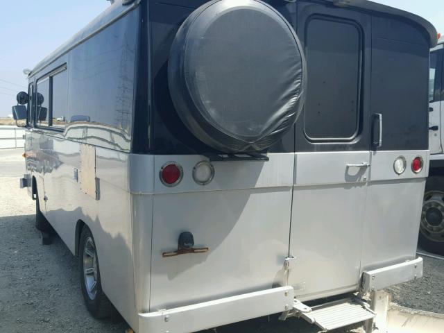 1631358699 - 1965 CORT MOTORHOME SILVER photo 3