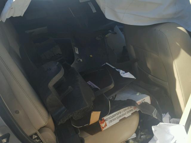 5LMEU68H83ZJ28549 - 2003 LINCOLN AVIATOR 银色 照片 6