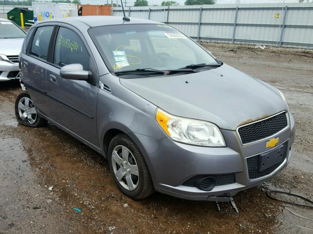 KL1TD6DEXAB051870 - 2010 CHEVROLET AVEO LS SILVER photo 1