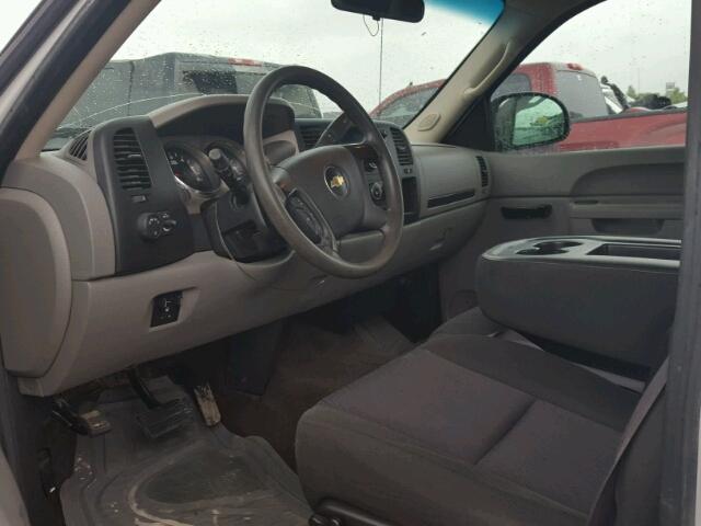 1GC1CVCG8CF155995 - 2012 CHEVROLET SILVERADO WHITE photo 9