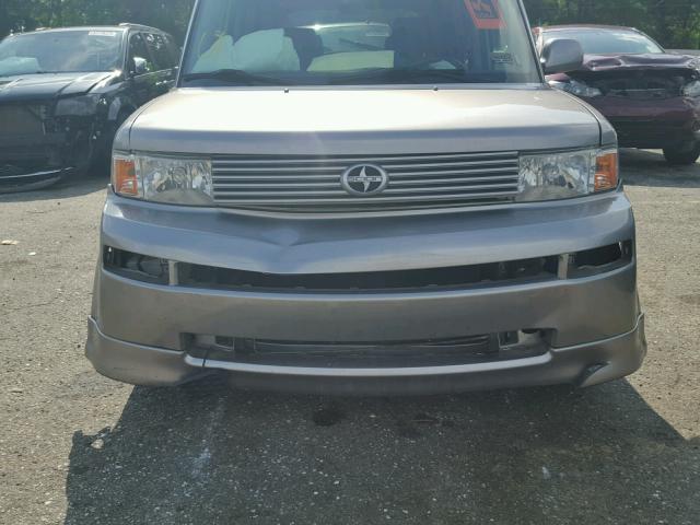 JTLKT324650216366 - 2005 TOYOTA SCION XB ნაცრისფერი ფოტო 9