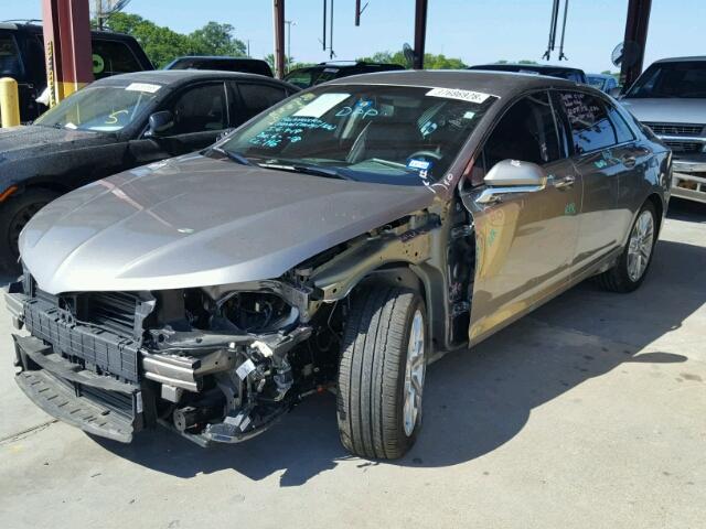 3LN6L2LU6GR627996 - 2016 LINCOLN MKZ HYBRID CHARCOAL photo 2