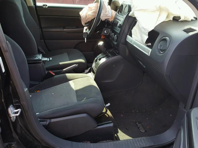 1C4NJCBA2GD666225 - 2016 JEEP COMPASS SP BLACK photo 5