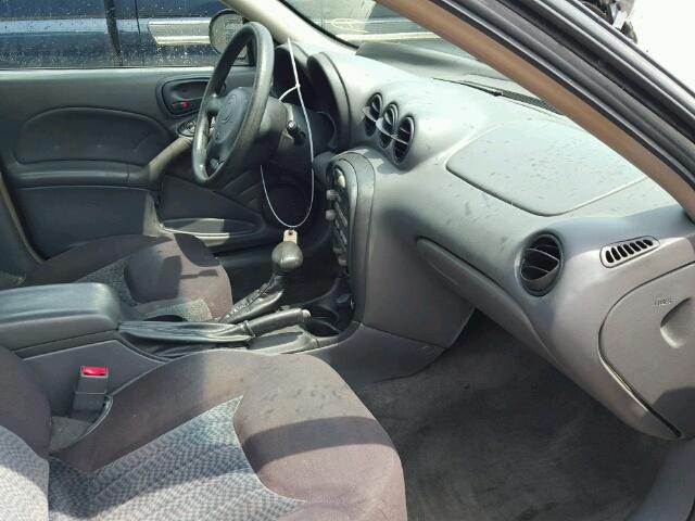 1G2NF52E64C253259 - 2004 PONTIAC GRAND AM S 银色 照片 5