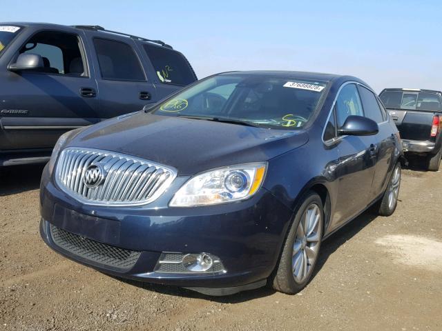 1G4PR5SK1F4201127 - 2015 BUICK VERANO CON BLUE photo 2