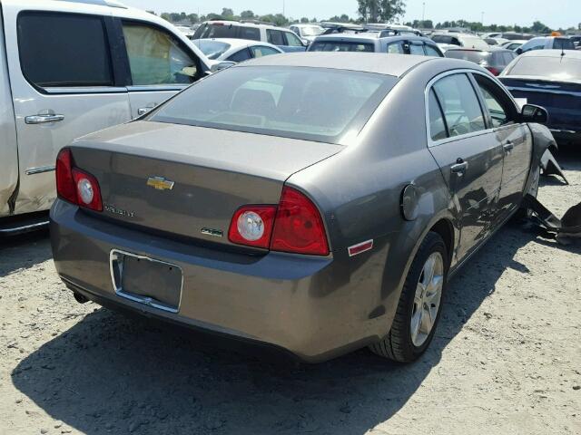 1G1ZC5E08AF308092 - 2010 CHEVROLET MALIBU 1LT CHARCOAL photo 4