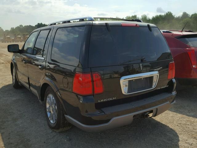 5LMFU28R24LJ24619 - 2004 LINCOLN NAVIGATOR BLACK photo 3