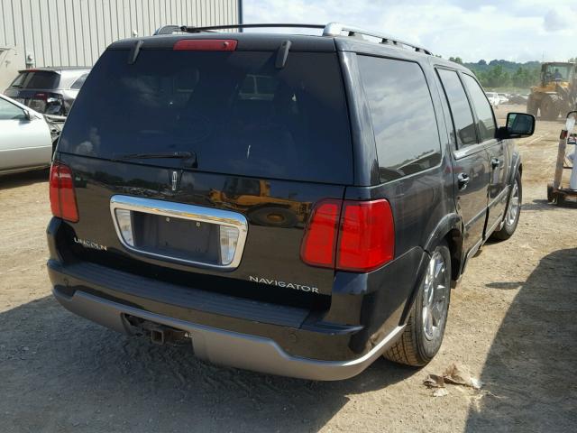 5LMFU28R24LJ24619 - 2004 LINCOLN NAVIGATOR BLACK photo 4