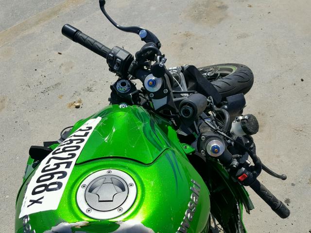 JKBZXNE13CA001102 - 2012 KAWASAKI ZX1400 EC GREEN photo 8