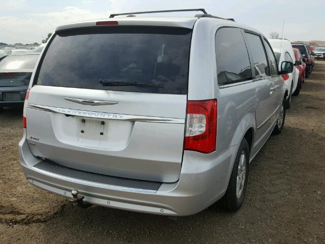 2C4RC1BG3CR105740 - 2012 CHRYSLER TOWN & COU SILVER photo 4