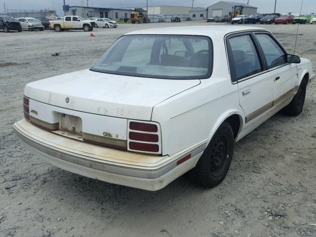 1G3AG55N4P6311021 - 1993 OLDSMOBILE CUTLASS CI WHITE photo 4