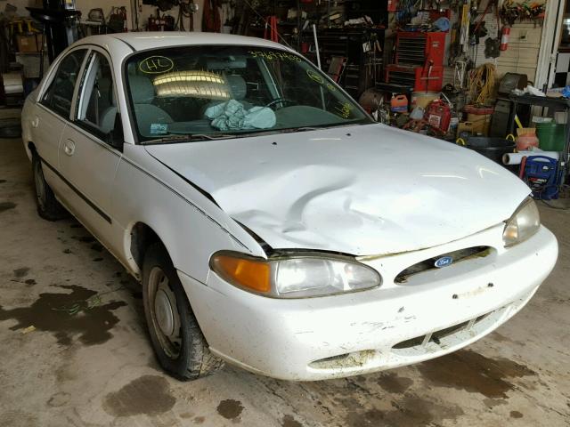 1FALP10P5VW130006 - 1997 FORD ESCORT WHITE photo 1