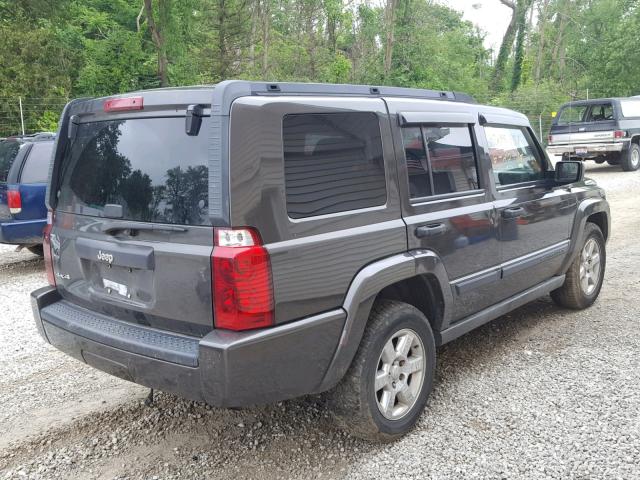 1J8HG48K66C206340 - 2006 JEEP COMMANDER GRAY photo 4