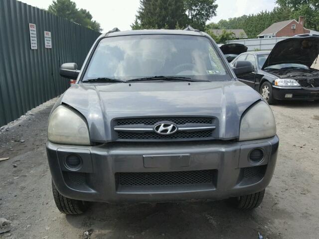 KM8JM12B28U712376 - 2008 HYUNDAI TUCSON GLS GRAY photo 9