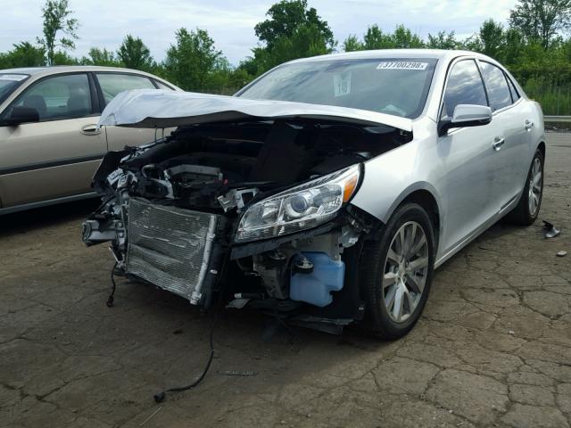 1G11E5SAXGF135110 - 2016 CHEVROLET MALIBU LIM 银色 照片 2