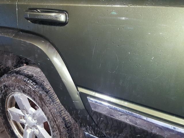 1J8HG58N38C188981 - 2008 JEEP COMMANDER GREEN photo 10
