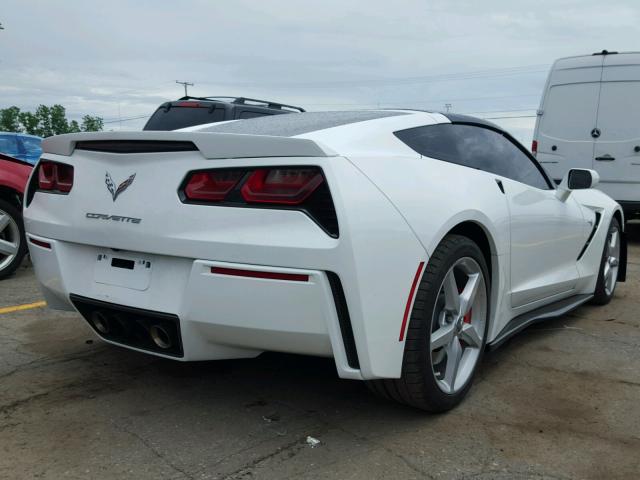 1G1YB2D79G5109059 - 2016 CHEVROLET CORVETTE S WHITE photo 4