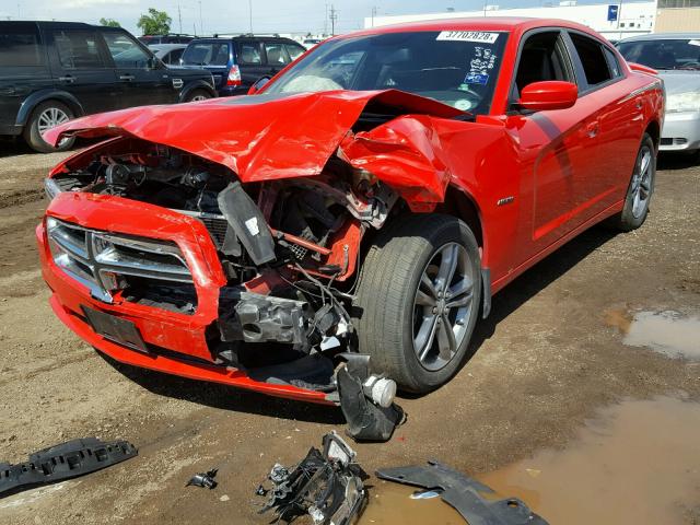 2C3CDXDT7DH717211 - 2013 DODGE CHARGER R/ RED photo 2