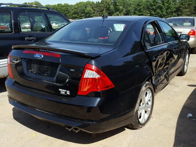 3FAHP0HA7CR163167 - 2012 FORD FUSION SE BLACK photo 4