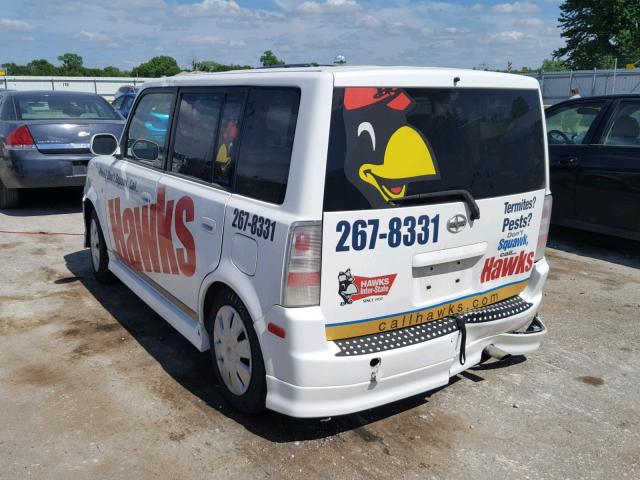 JTLKT324664069881 - 2006 TOYOTA SCION XB Weiß Foto 3