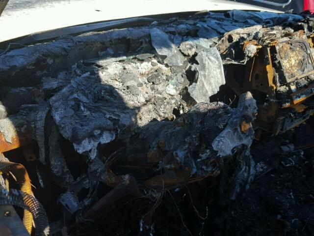 JTJHT00W443546333 - 2004 LEXUS LX 470 BURN photo 8