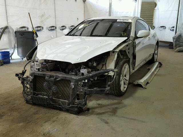 KMHHT6KD8CU066222 - 2012 HYUNDAI GENESIS CO WHITE photo 2