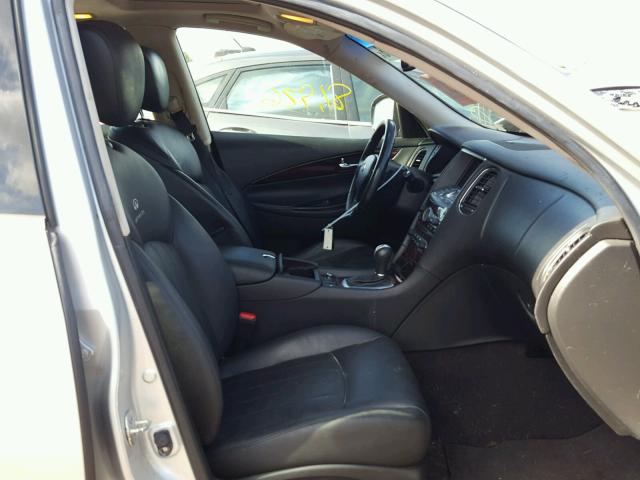 JN1AJ0HP9AM700390 - 2010 INFINITI EX35 BASE SILVER photo 5