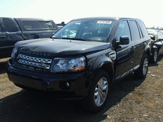 SALFR2BG7DH373798 - 2013 LAND ROVER LR2 HSE BLACK photo 2