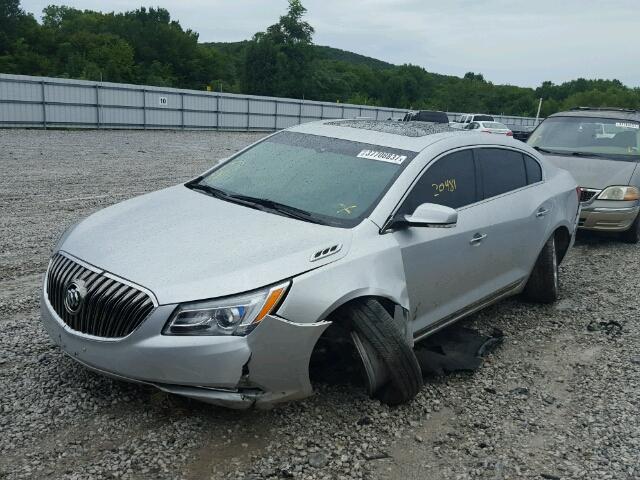 1G4GB5G39GF132098 - 2016 BUICK LACROSSE SILVER photo 2