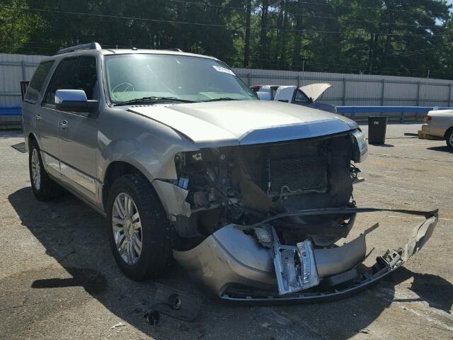 5LMFU27558LJ01825 - 2008 LINCOLN NAVIGATOR SILVER photo 1